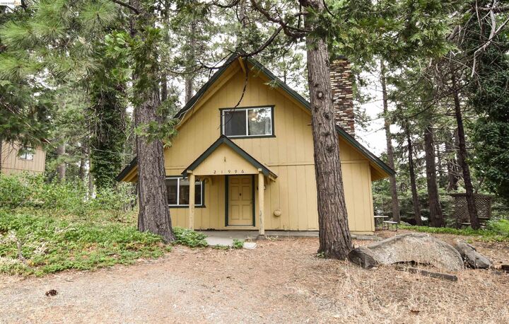 Property Photo:  21996 Sunrise Dr  CA 95346 