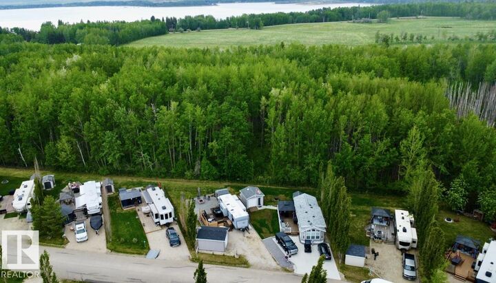 Property Photo:  16 53207 Hghway 31  AB T0E 2B0 