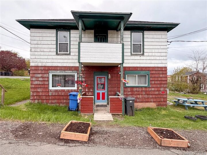 116 Renfrew Street — photo 1