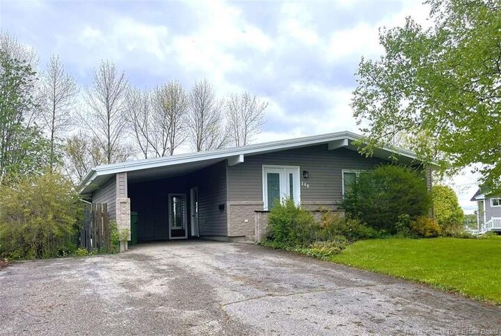 Property Photo:  140 Neil Drive  NB E2A 3E4 