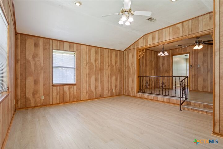 Property Photo:  905 S 40th Street  TX 76501 