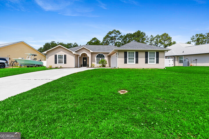 Property Photo:  104 Camellia Drive  GA 31548 