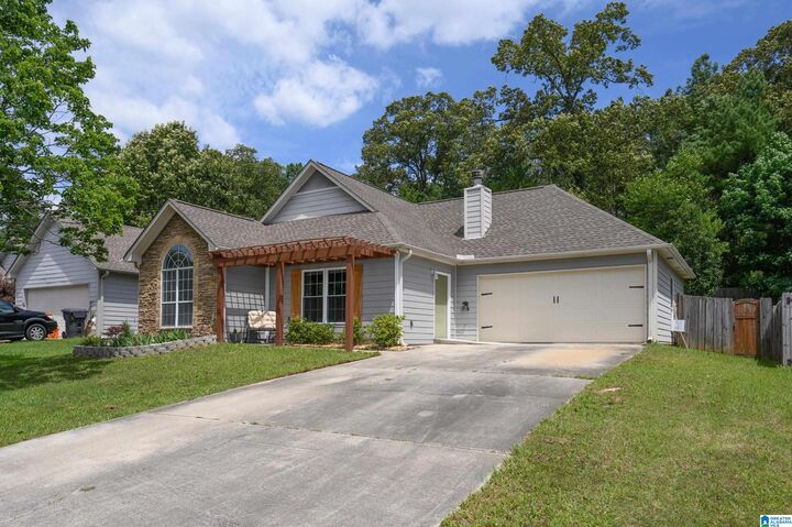 Property Photo:  441 Summerchase Drive  AL 35040 