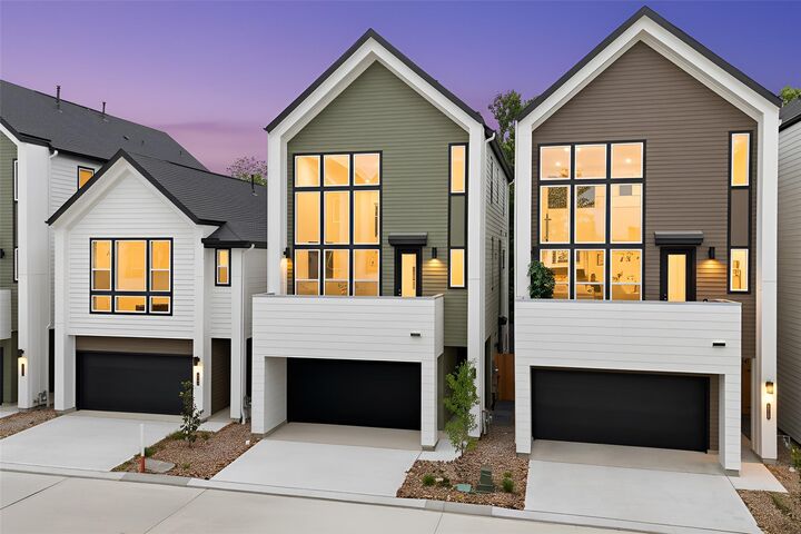 Property Photo: 1208 Highland Row Lane TX 77091