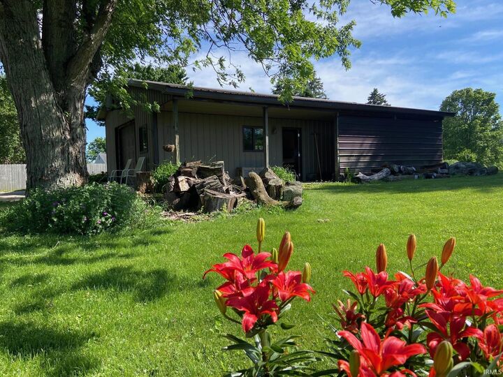 Property Photo:  4246 S School Street  IN 46763-9774 