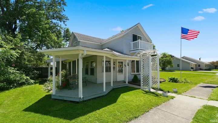 Property Photo: 98 W Washington IN 46781