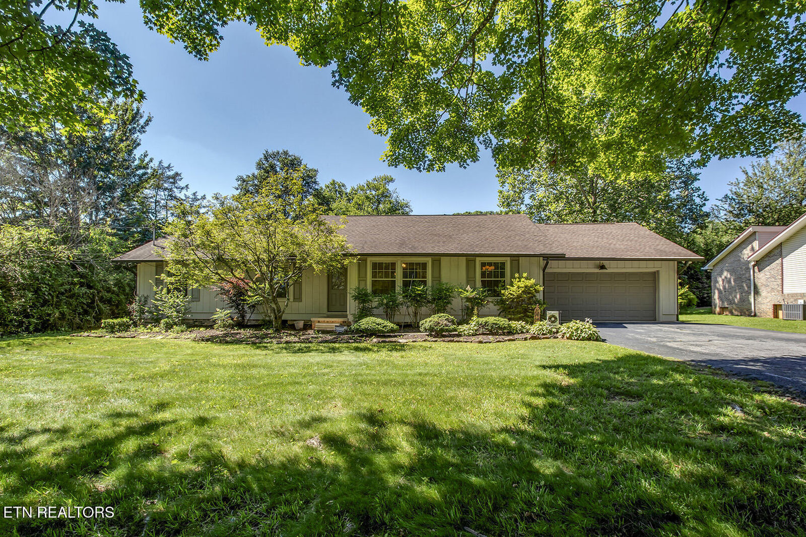 Property Photo:  11725 Autumn Leaves Lane  TN 37934 