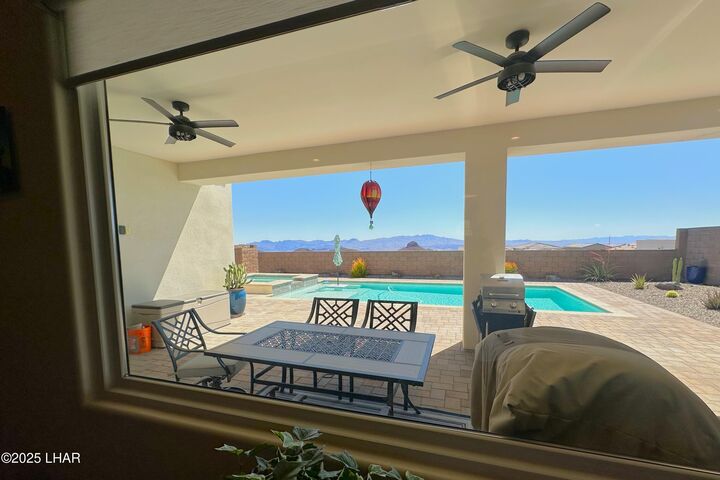 Property Photo:  8016 Corte De Las Arboles  AZ 86406 