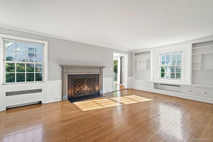 Property Photo:  246 Mamaroneck Road  NY 10583 
