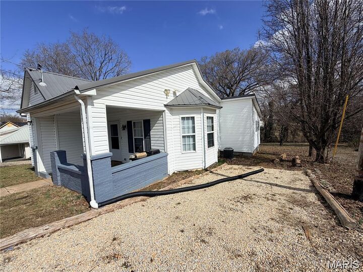 Property Photo:  306 Field Street  MO 63601 