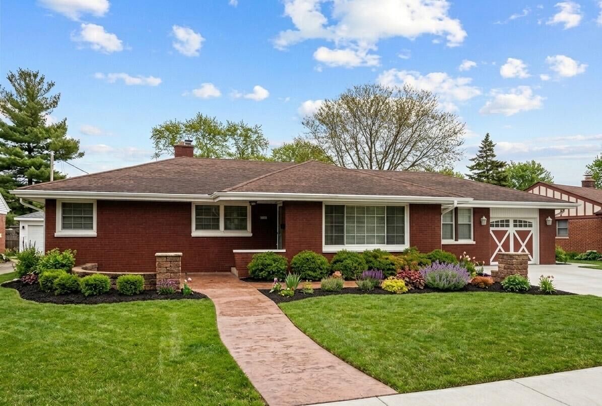 Property Photo: 2948 S Orleans Ave WI 53227