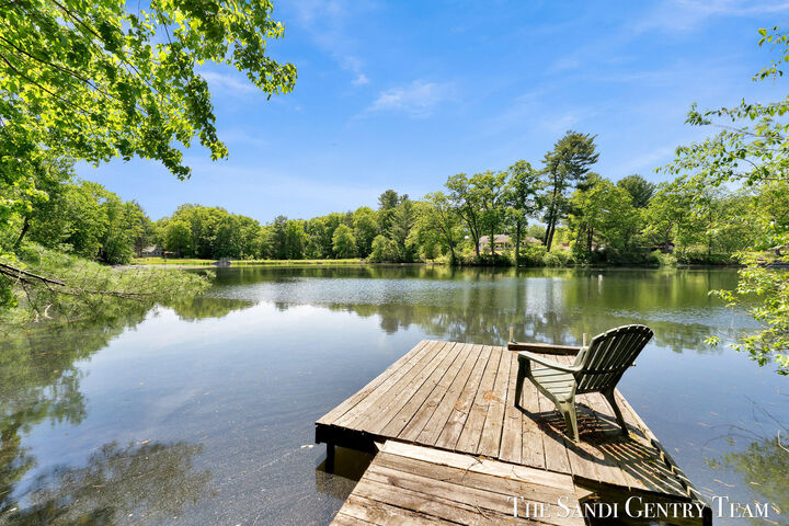 Property Photo:  602 Fruitvale Road  MI 49437 