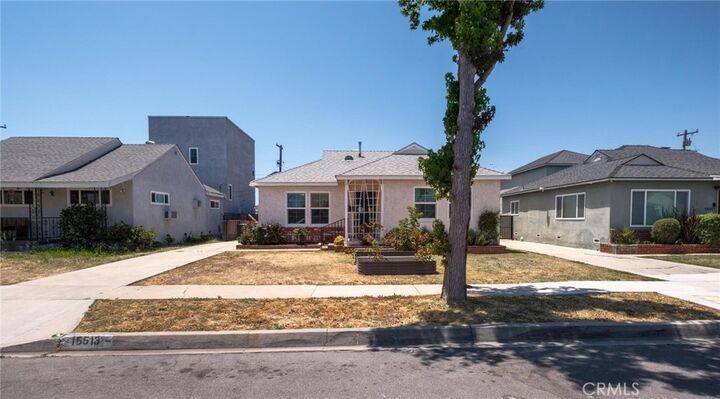 Property Photo:  15513 Patronella  CA 90249 