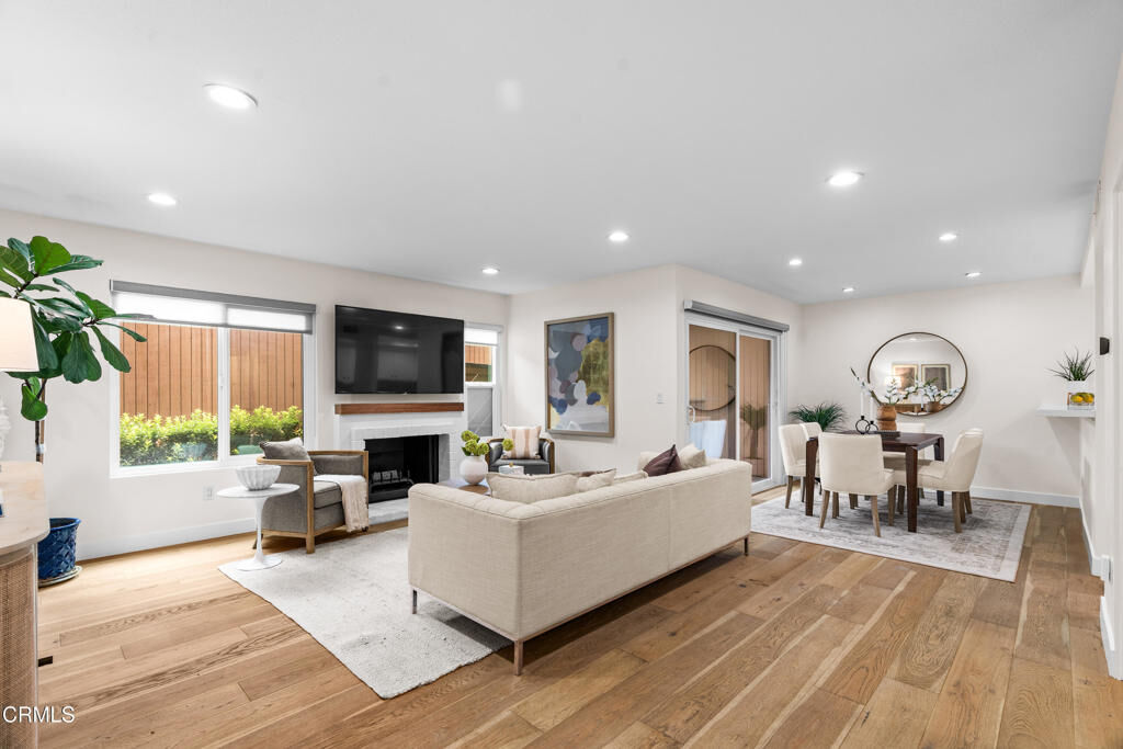 Property Photo:  100 Hurlbut Street 9  CA 91105 