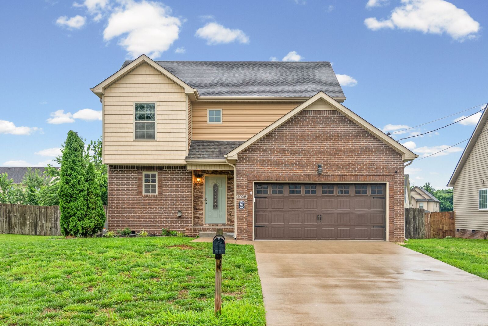 Property Photo: 1028 Sunrise Dr TN 37042