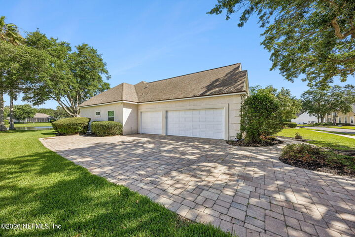 Property Photo:  409 S Lakewood Run Drive  FL 32082 