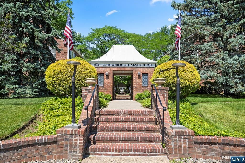 Property Photo:  151 Palisade Avenue C12  NJ 07631 
