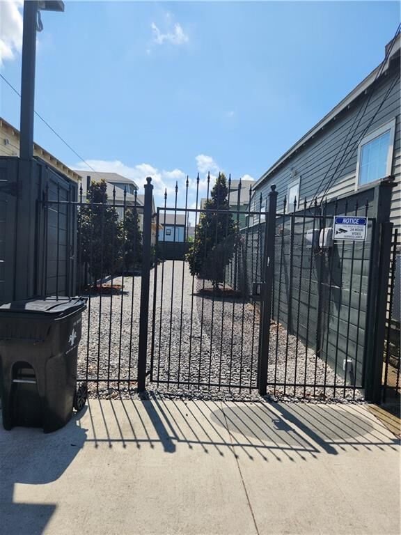 Property Photo: 2127 Louisiana Avenue LA 70115
