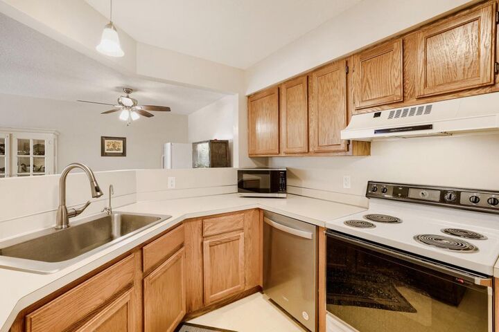 Property Photo:  1915 E 122nd Street  MN 55337 