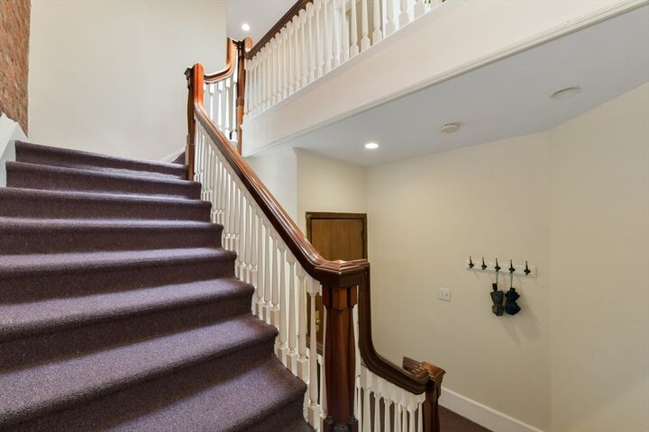 Property Photo:  1774 Beacon Street 6  MA 02445 