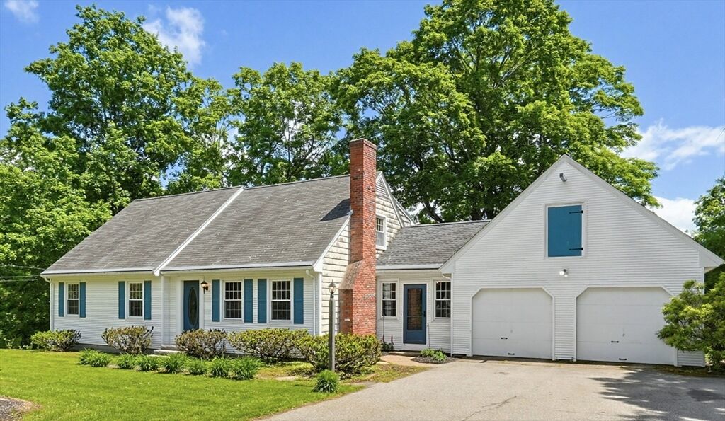 Property Photo:  281 Scott Rd  RI 02864 