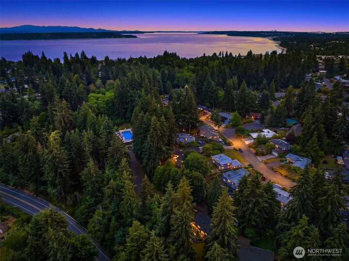 Property Photo:  604 S 302nd Street  WA 98003 