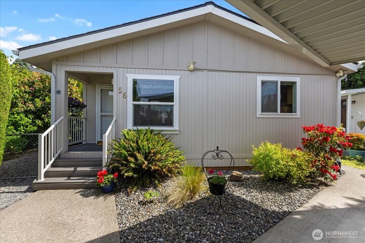 Property Photo: 23825 15th Avenue SE 56 WA 98021