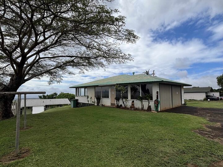 Property Photo:  2840 Koea Pl  HI 96768 