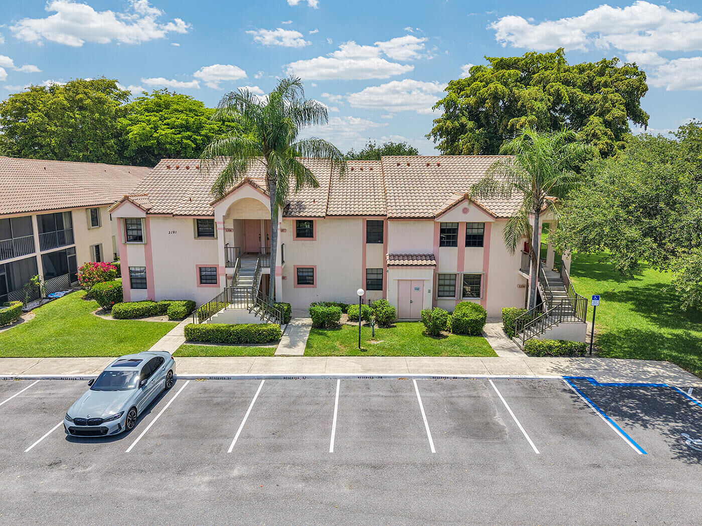 Property Photo: 3191 Leewood Terrace L138 FL 33431