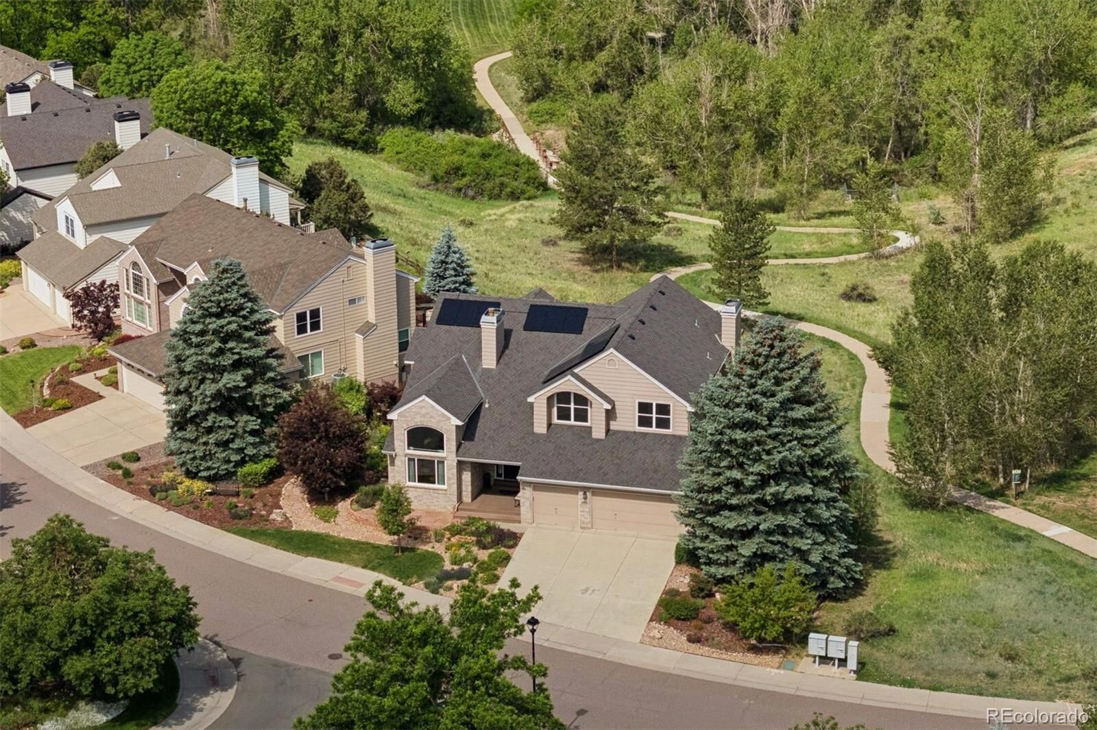 Property Photo:  8921 Green Meadows Drive  CO 80126 