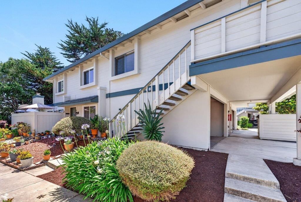 Property Photo:  4266 Topsail Court 4  CA 95073 