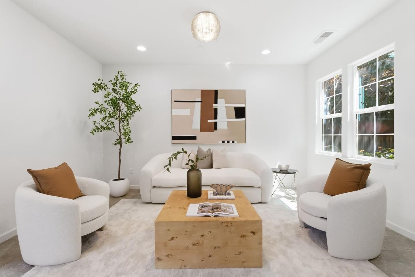 Property Photo:  1563 Middle Lane  CA 94545 