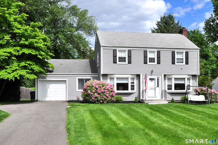 Property Photo:  16 Miamis Road  CT 06117 