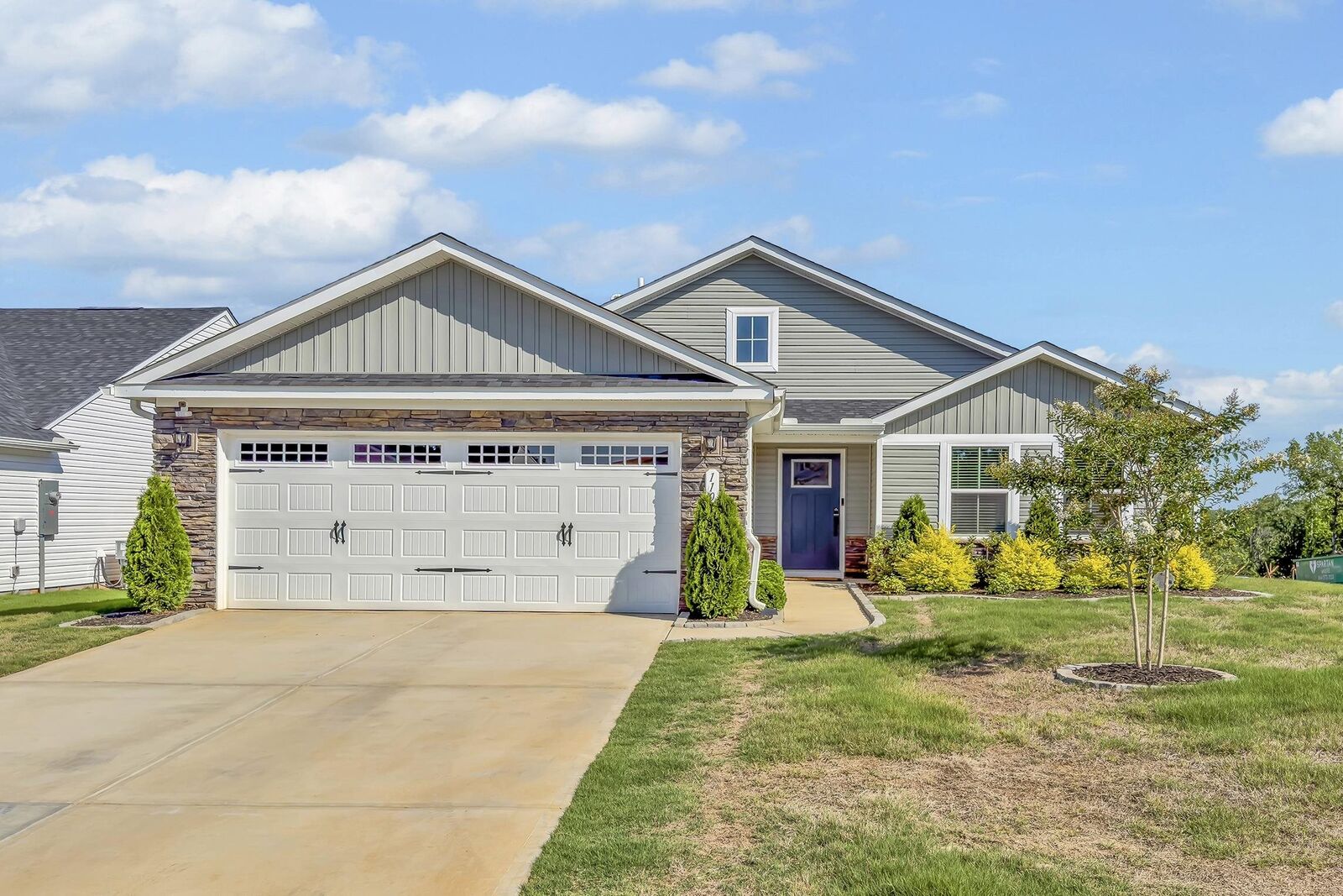 Property Photo:  1104 Elowen Road  SC 29306 