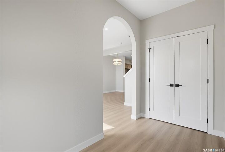 Property Photo: 6 Taskamanwa Terrace SK S7V 1Z7