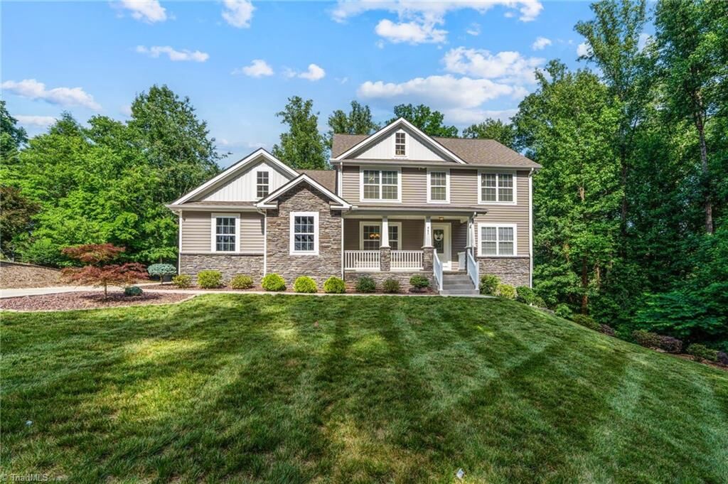Property Photo: 941 Forest Drive NC 28697
