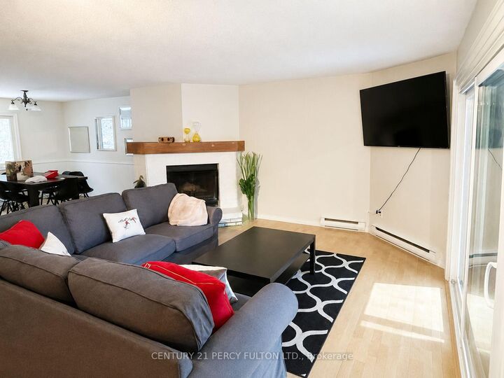 Property Photo:  1102 Horseshoe Valley Road W 309  ON L4M 4Y8 