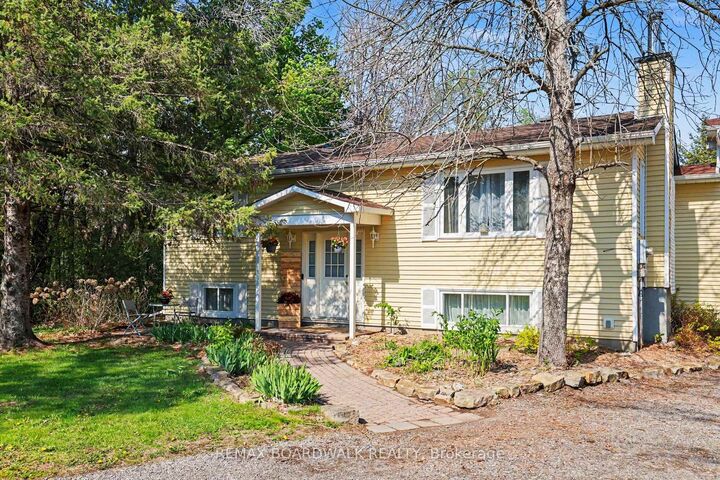 Property Photo: 952 County 18 Road ON K0G 1S0