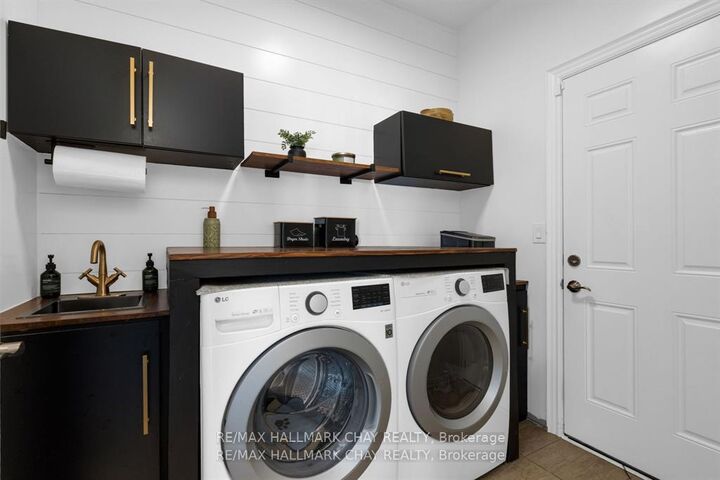 Property Photo: 21 Ruby Ridge ON L0L 2E0