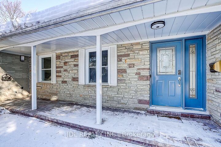 Property Photo: 15 Crossburn Drive ON M3B 2Z3