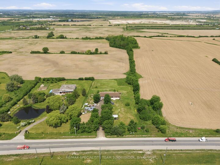 Property Photo: 7236 Mayfield Road ON L7C 0Z9