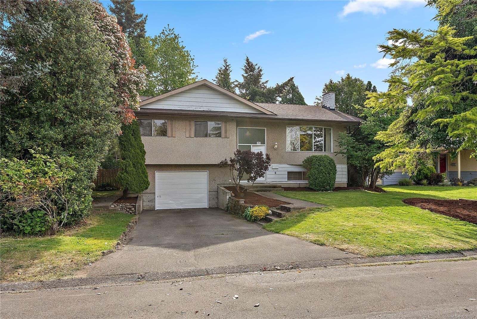 Property Photo:  3955 Emerald Pl  BC V8P 4T8 