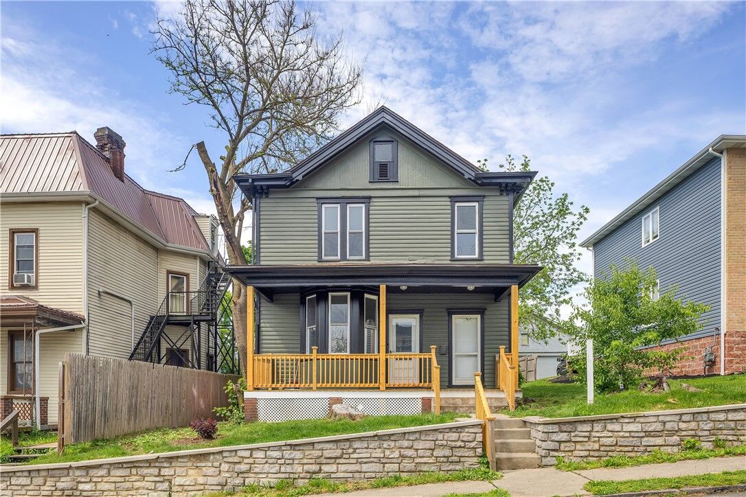 Property Photo:  315 George  PA 15601 