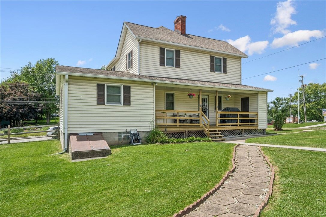Property Photo:  611 Harrison Avenue  PA 15644 