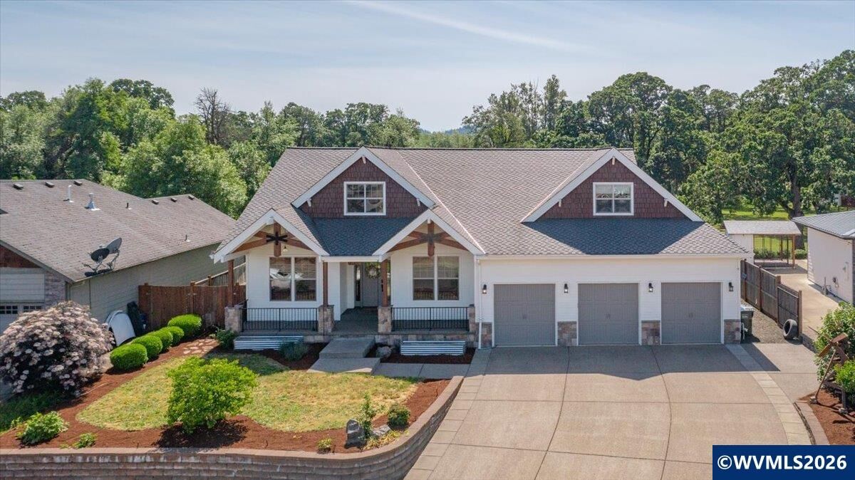 Property Photo: 7507 9th Ct SE OR 97392