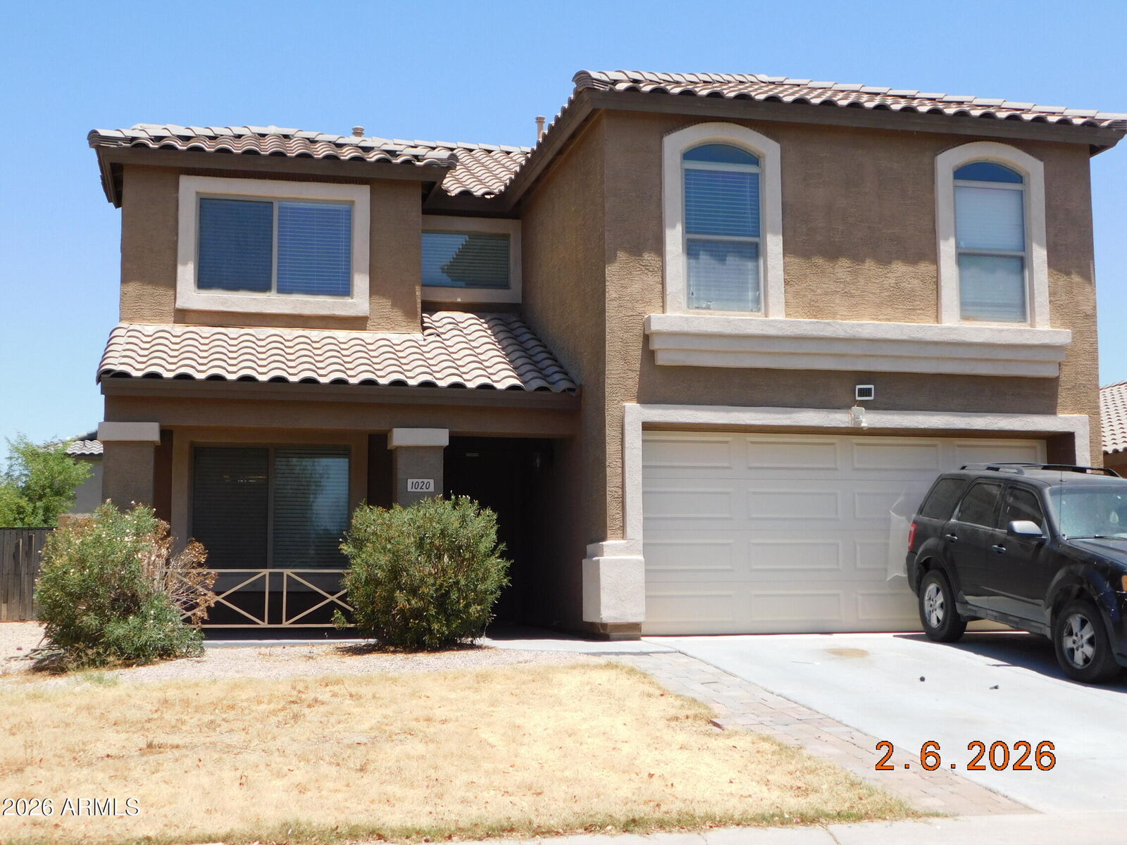 Property Photo:  1020 E Saddle Way  AZ 85143 