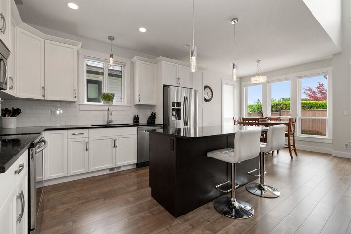 Property Photo: 7328 Morrow Road 6 BC V0M 1A2