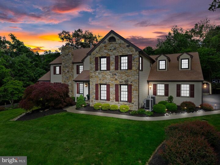 Property Photo:  500 Deerfield Lane  PA 18901 