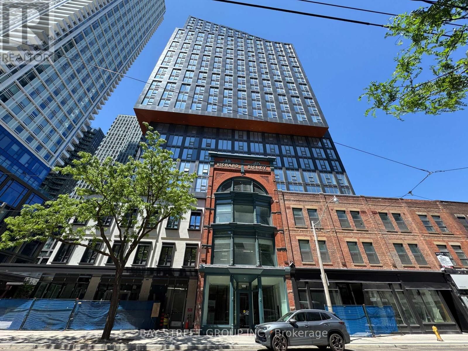 Property Photo:  100 Queen Street East 2815  ON M5C 0B5 
