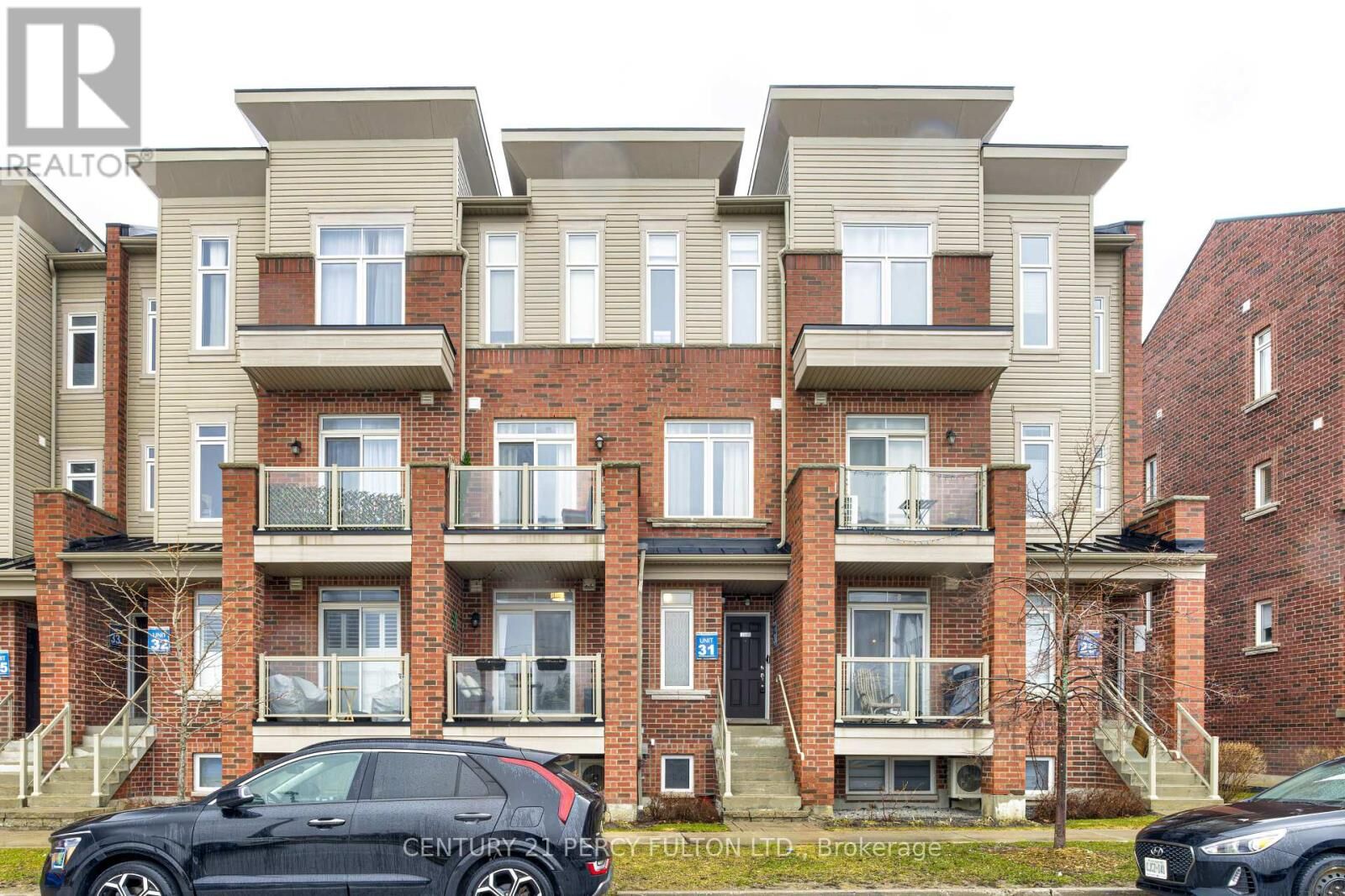 Property Photo:  2566 William Jackson Drive  ON L1X 0E5 